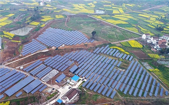 武漢146項光伏扶貧項目已經全部并網發電，為貧困戶增收576.7萬元