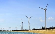 海南風電建設13個區域成為候選風電場，據此龍源風力副總胡睿分析行業發展狀況