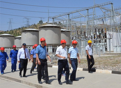 塔吉克斯坦首條超高壓輸變電線路工程順利竣工
