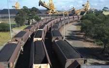 印度公司推进备受争议的澳大利亚煤矿