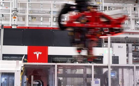 揭秘特斯拉超級電池工廠  「無人駕駛/一臺打造機器的機器」
