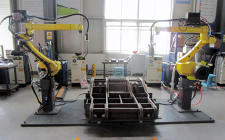 宋元明在上海调研煤矿机器人研发应用情况