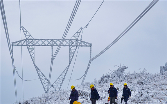湖南：雨雪冰冻致电网负荷创历史同期新高