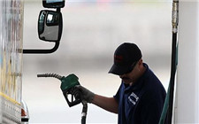 油價再次暴跌 消費者利好時代將到來？