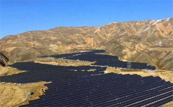 化隆扶貧光伏電站35千伏接網工程順利投運