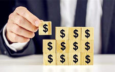 预计全球汽车制造商未来5到10年内，将对电动汽车技术的投资增加3000亿美元