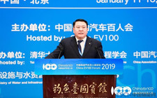 徐和谊：全面电动化是未来的必然选择