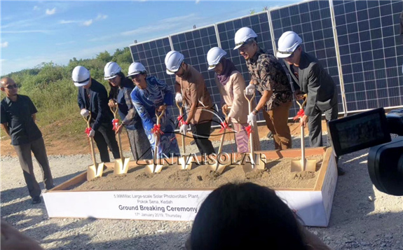 安泰為馬來西亞9MW大型地面光伏電站提供鋁支架