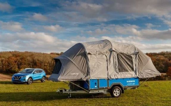 日產(chǎn)Leaf純電動(dòng)車選擇與野營(yíng)制造商O(píng)pus合作，在露營(yíng)概念車中安裝一個(gè)700wH的回收電池