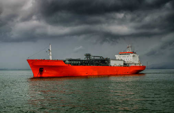 伊朗表示：有很多選擇可以抵消“非法”的美國石油制裁