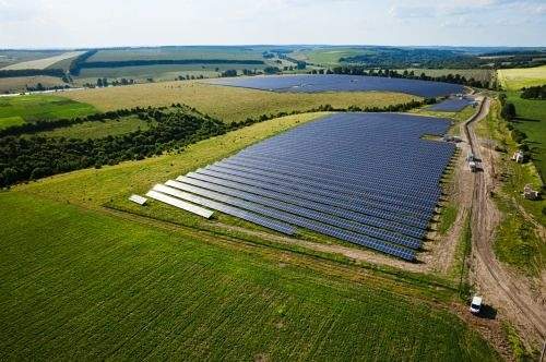 2018年烏克蘭新增“綠色”能源設備速度創記錄，其中新建太陽能電站163座