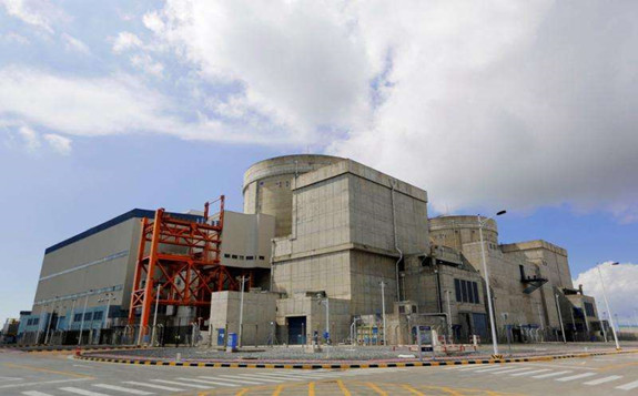 林义雄批朱立伦重启核电说引争议