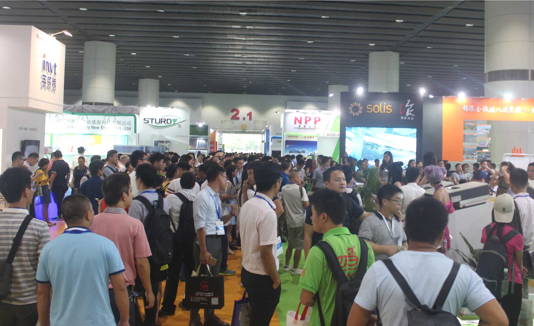 天合光能攜原裝分布式系統亮相2019國際太陽能展