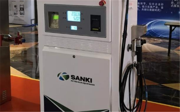 北京三盈開發的35Mpa加氫機正式下線！