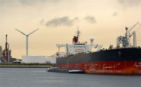 因美國施加的壓力影響， 西班牙雷普索爾將暫停委內瑞拉石油產品互換交易