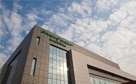 苏美达辉伦获全球首张UL 61730光伏组件证书 展现“中国智造”新形象