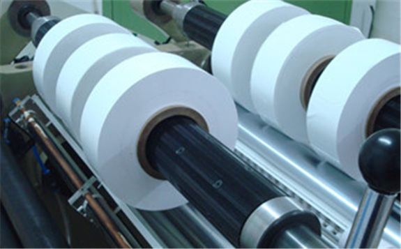 湘大教授丁燕懷課題組在高性能電池隔膜研究中取得重要進