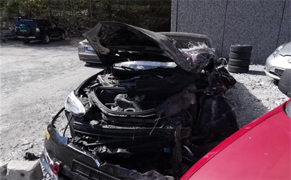 特斯拉频遭消费者维权临“口碑危机”，巨额亏损融资“输血”