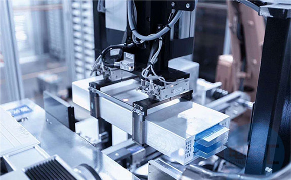 各大汽車主機廠自建電池工廠逐漸成風(fēng)潮