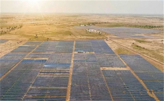 阿特斯為西班牙電站項目提供500兆瓦高效多晶酷組件