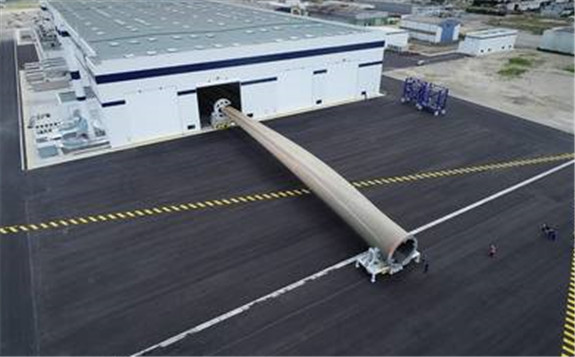 世界上最長(zhǎng)的風(fēng)力渦輪機(jī)葉片出現(xiàn)