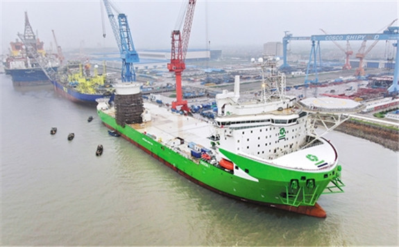 全球最大起重能力、最先進風電安裝船N829出海試航