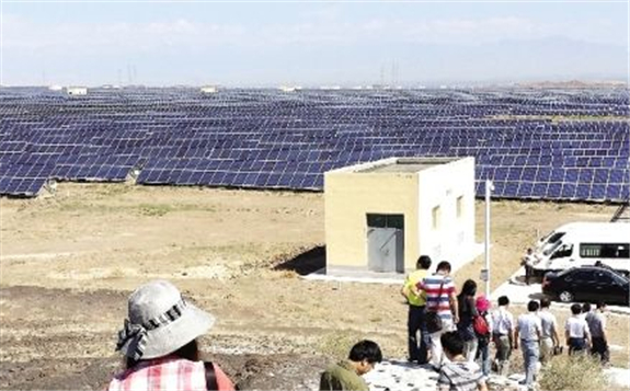 新疆發改委：“十三五”第一批村級光伏扶貧電站已并網發電