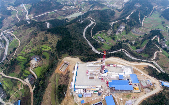 讓水具有油的性質，發揮油的功效?