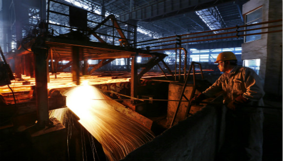 何文波：推进超低排放改造 促进钢铁工业绿色发展