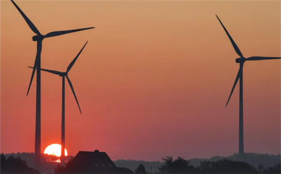 在德国，可再生能源提供的电力超过煤炭和核电