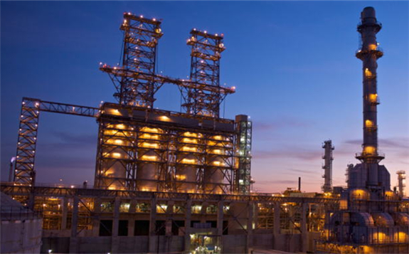 隨著更多煉油廠重新投產，預計中石油和中石化8月份的原油日產量將進一步增長