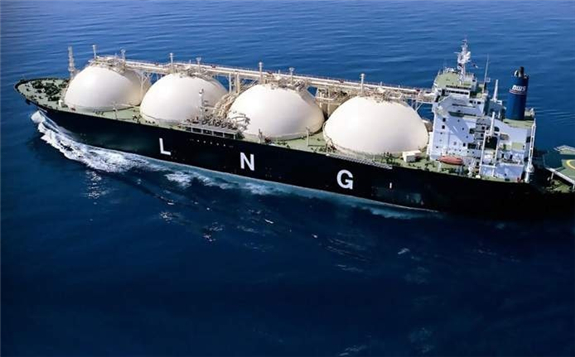 全球LNG市場面臨8年來首次季節(jié)性收縮，今年夏季需求將同比下降2.7%