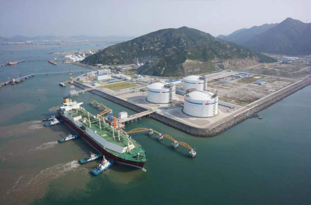 新加坡如何推進建設國際LNG加注中心港