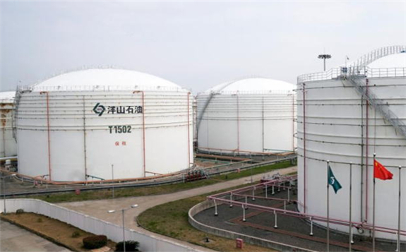 8月份中國原油進口量同比增長9.9%，達到每日997萬桶