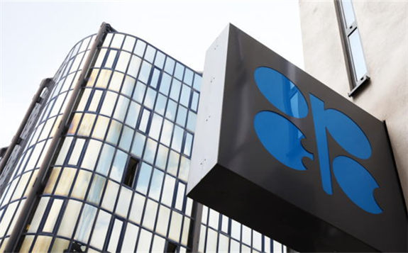 如果貿(mào)易緊張局勢進一步升級，石油需求增長可能會進一步放緩