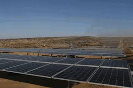 中节能太阳能总投资4.5亿元的光伏电站项目落户荒湖