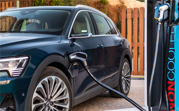 补贴退坡+技术枷锁，电动车企业“寒冬”将至？