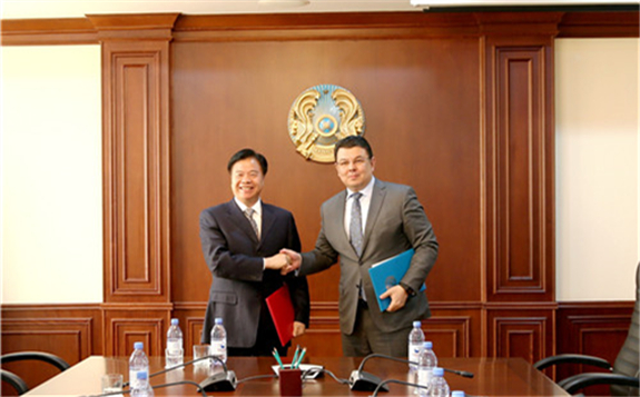 助力推動中哈油氣合作 中國石油在哈薩克斯坦簽署兩項重要協(xié)議
