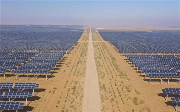 黃沙變金沙：全球最大光伏治沙項(xiàng)目