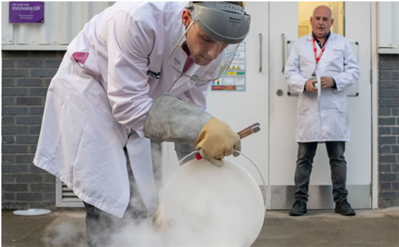 新技术：冷冻遭损坏的锂离子电池大幅减少运输成本