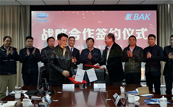比克电池与开沃新能源汽车携手拓展新能源汽车业务