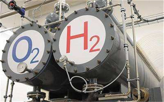 中科氢能装备产业园内第一条氢能源产业化生产线进入试产阶段