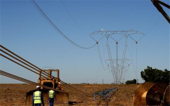 南非國家電力公司減少供電6000兆瓦 導致該國出現迄今為止最嚴重的停電事件