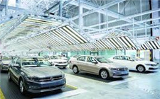 青岛新能源汽车发展势头猛 联合打造全球最大新能源汽车基地