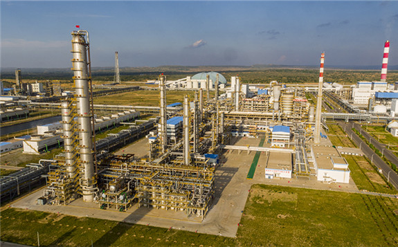 投資144億元煤制烯烴項目擠壓造粒機組安裝完成