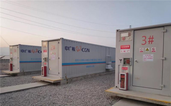 英吉沙光伏电站3MW/6MWh储能项目成功并网投运