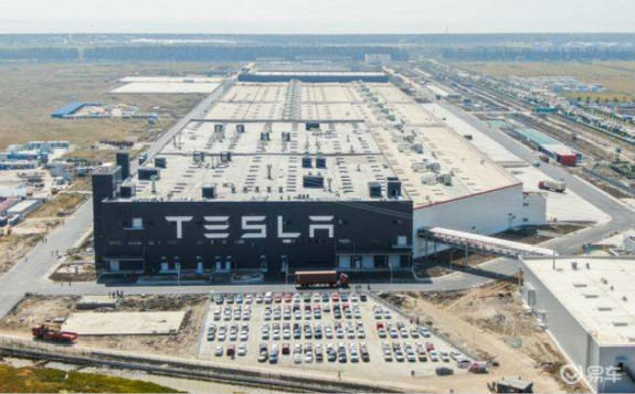 特斯拉上海工廠關閉，劃撥1000萬應對疫情 