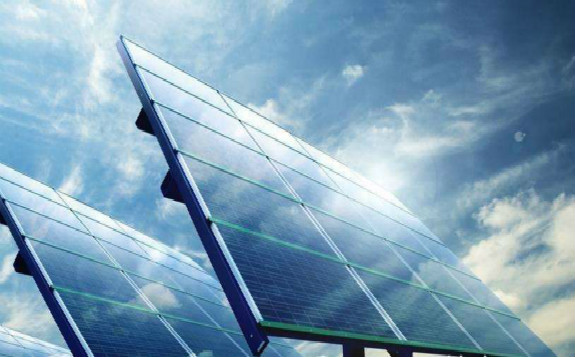 光伏產(chǎn)業(yè)鏈復(fù)產(chǎn)放緩 推升價格調(diào)整