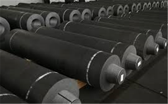 歐盟若想擺脫對亞洲電池制造商的依賴，必須先解決原材料短缺的問題