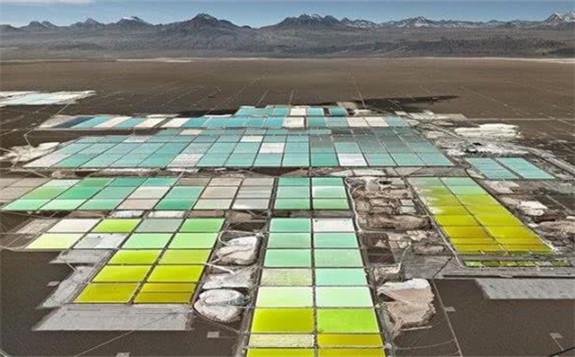 新技术可将锂原料提取从数月缩短为几个小时 成本降低近半
